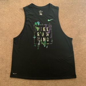 Nike workout tank top